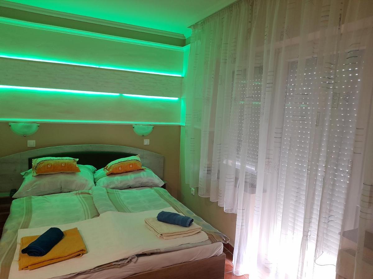 Andrea Apartman Hajdúszoboszló Екстериор снимка