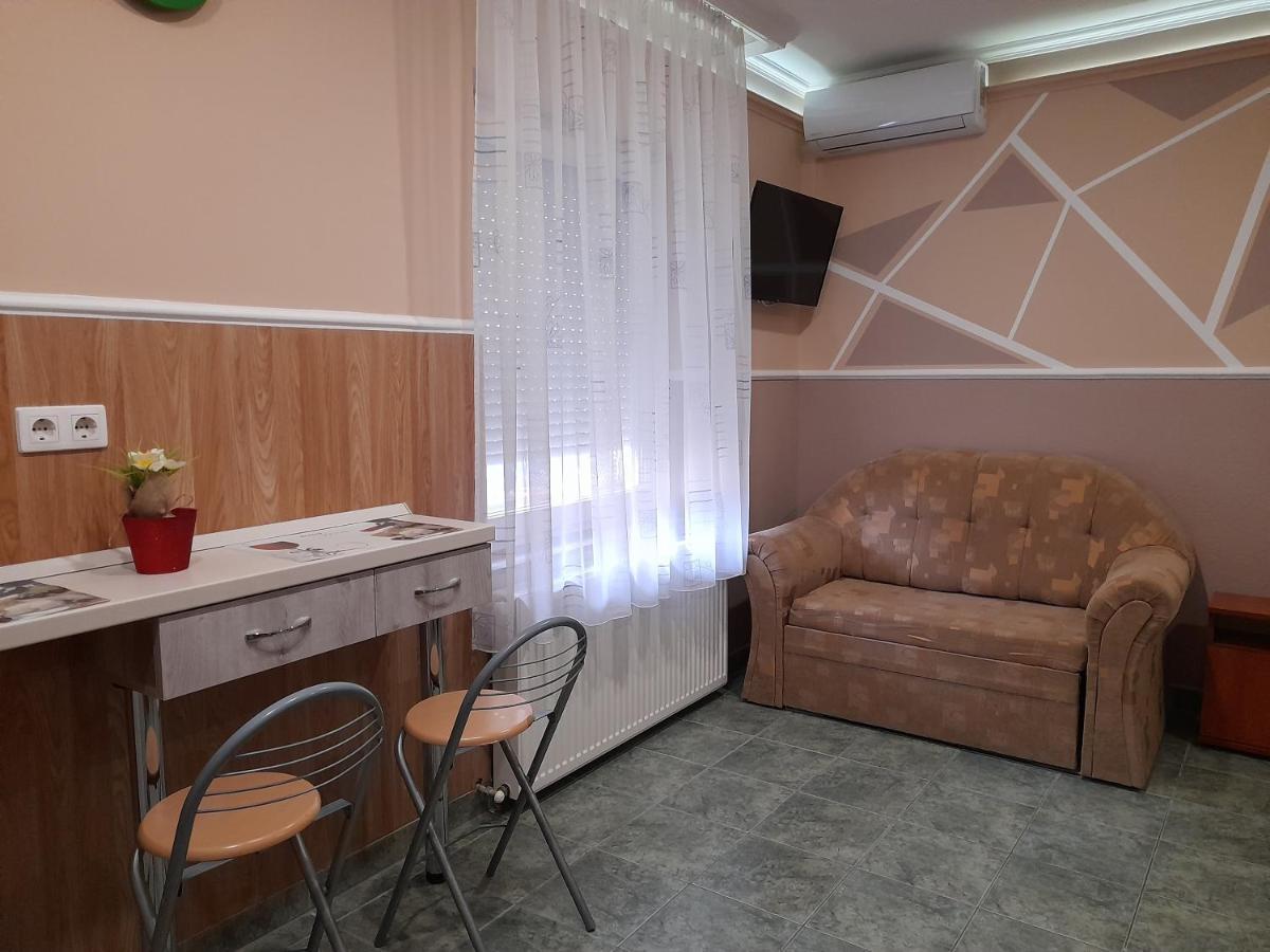 Andrea Apartman Hajdúszoboszló Екстериор снимка