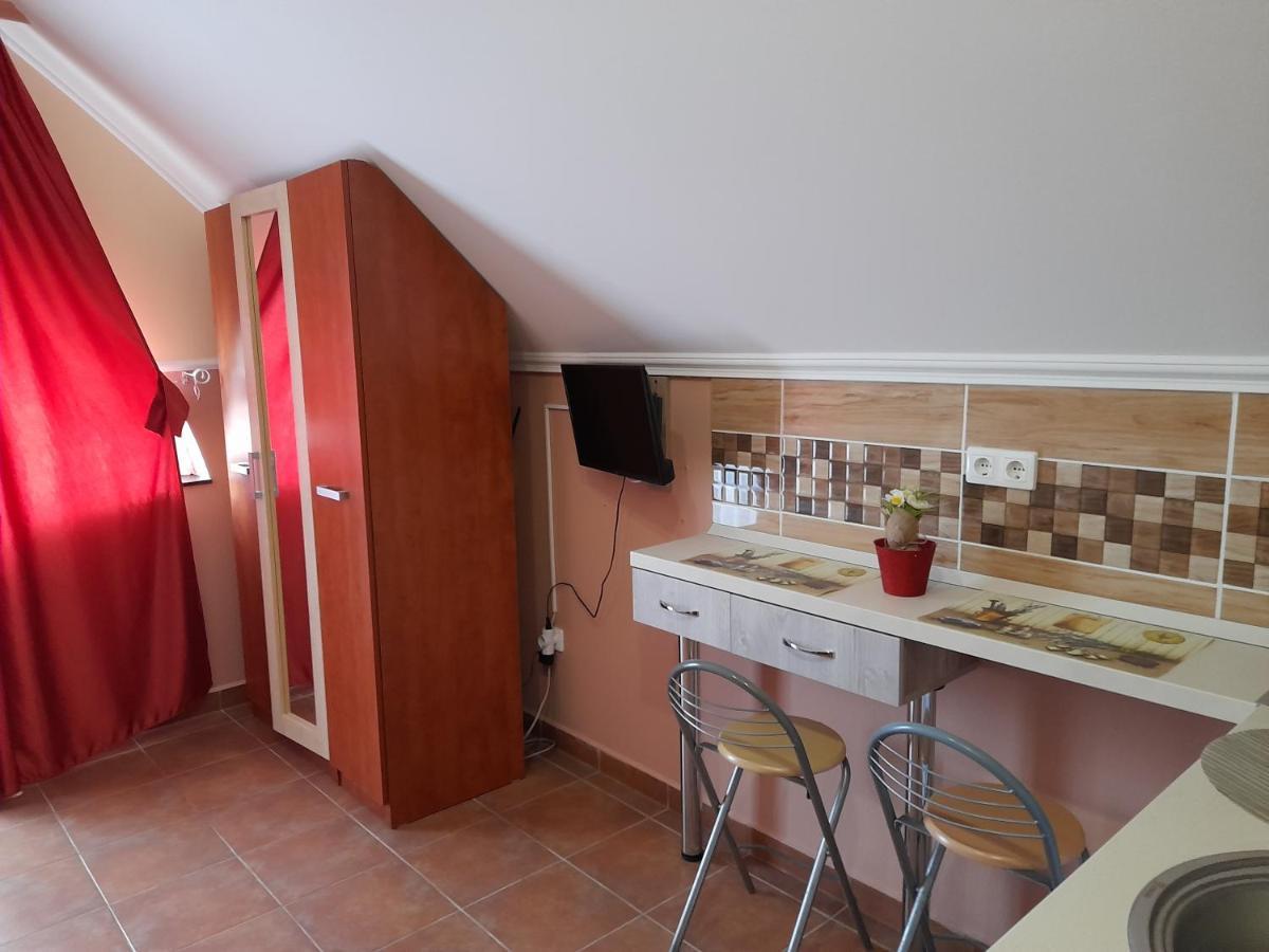 Andrea Apartman Hajdúszoboszló Екстериор снимка